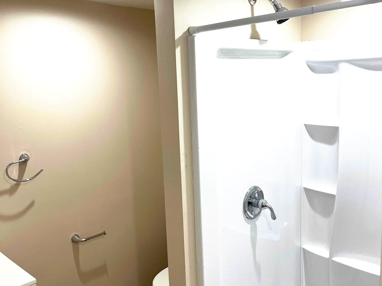 1 bed, 550 sqft, $1,550 — Photo 4