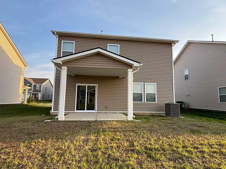 1052 Baltusrol Ln — Photo 23