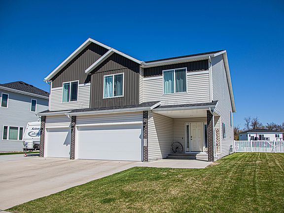 2nd image of 1277 Goldenwood Dr