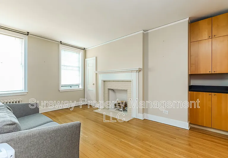 44 Nassau St #H — Photo 4