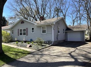 122 2nd St, Lodi, WI 53555