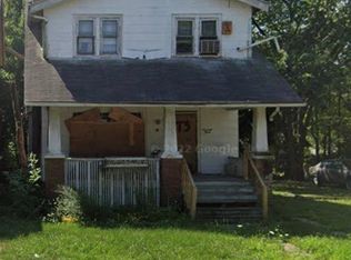 73 Grove St, Highland Park, MI 48203