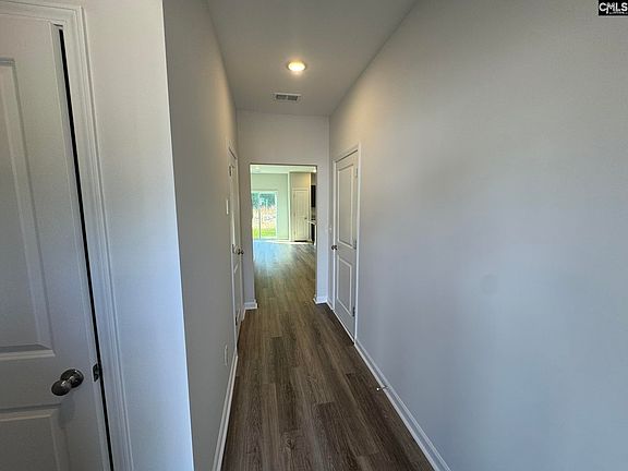 2nd image of 2036 Armada Rd