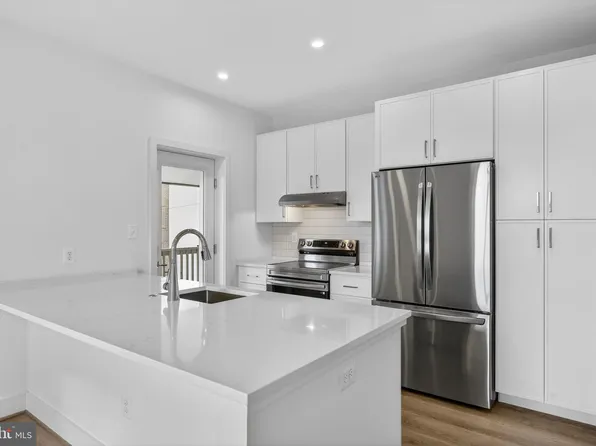 117 N 21st St, Purcellville, VA