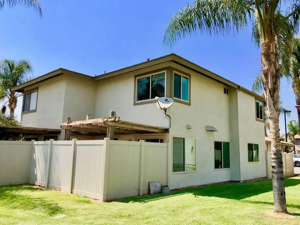 941 Pinyon Ct #19, Ontario, CA 91762