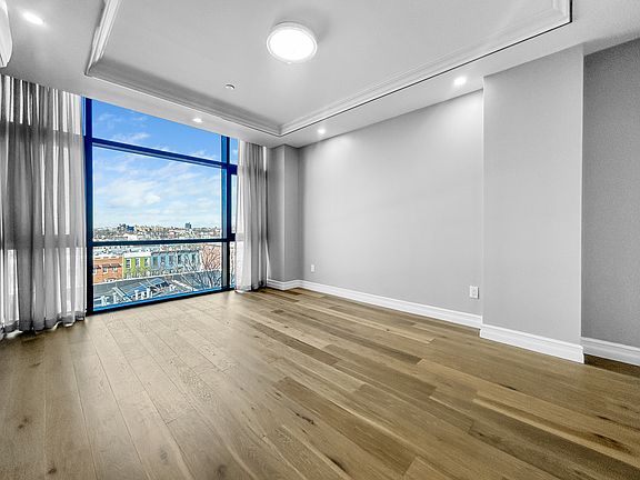 4th image of 163 Macdougal St #4B