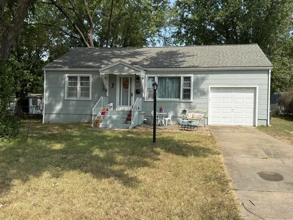 417 E Division Street, Bolivar, MO 65613