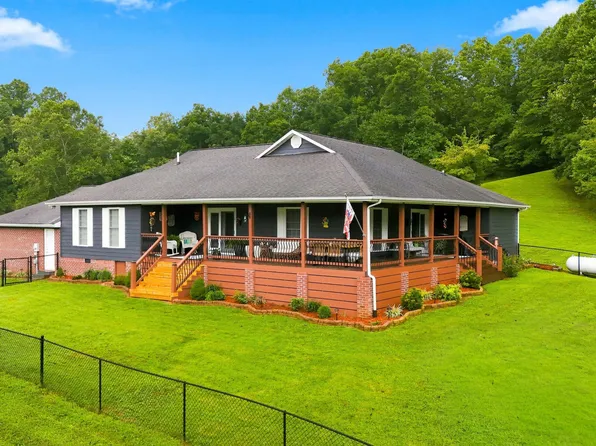 3016 Arise Valley Rd, Big Stone Gap, VA 24219