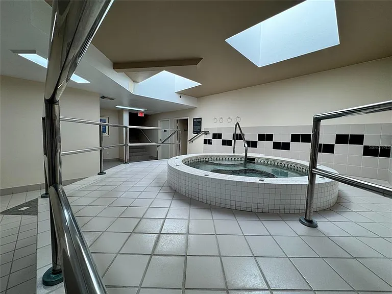 1560 Gulf Blvd #804 — Photo 30