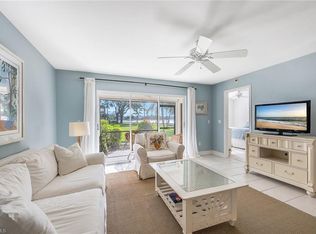 2922 Kings Lake BLVD #2922, NAPLES, FL 34112