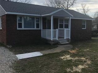 9562 Ashwood Rd, North Chesterfield, VA 23237