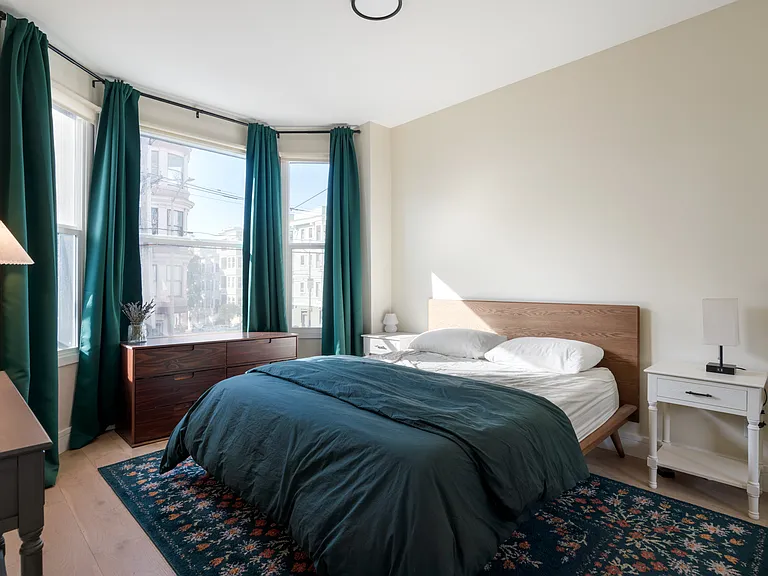 1492 Larkin St #3 — Photo 9