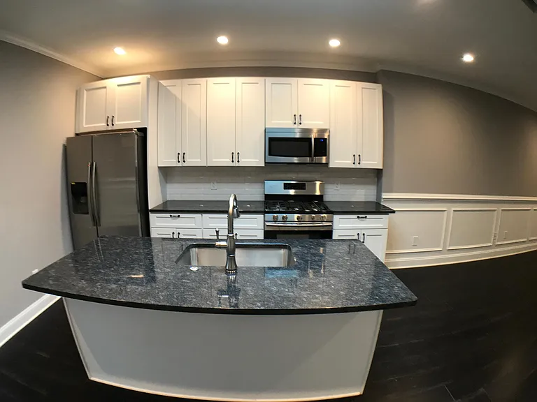 614 N 16th St #3 — Photo 2