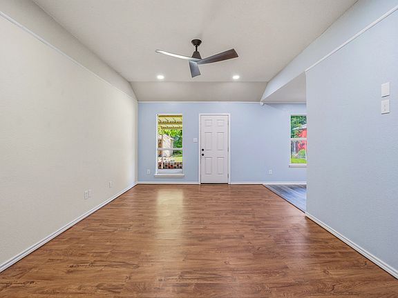 5th image of 128 Liesa St