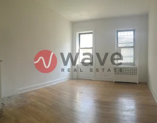 Rented by Wave Real Estate Group