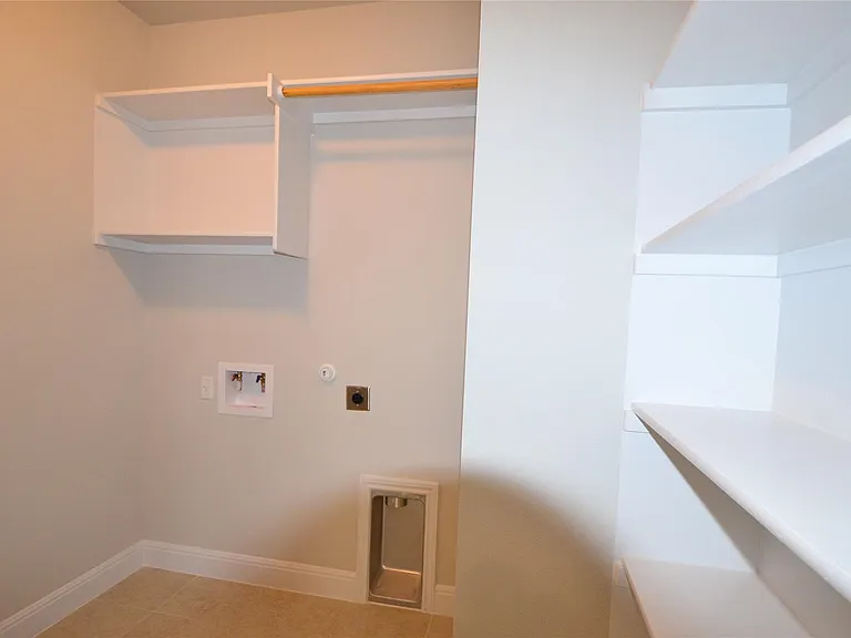 3477 Pauling Loop — Photo 11