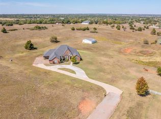 9901 Abby Ln, Yukon, OK 73099