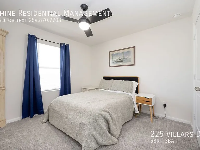 225 Villars Dr — Photo 9