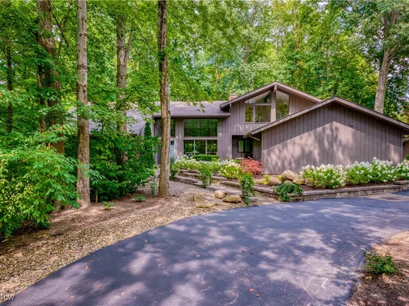 474-14 Deer Path, Aurora, OH 44202