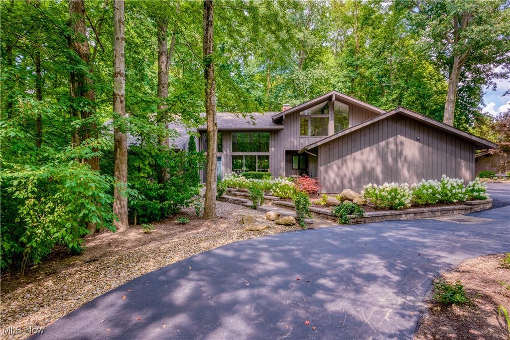 Real estate listing image