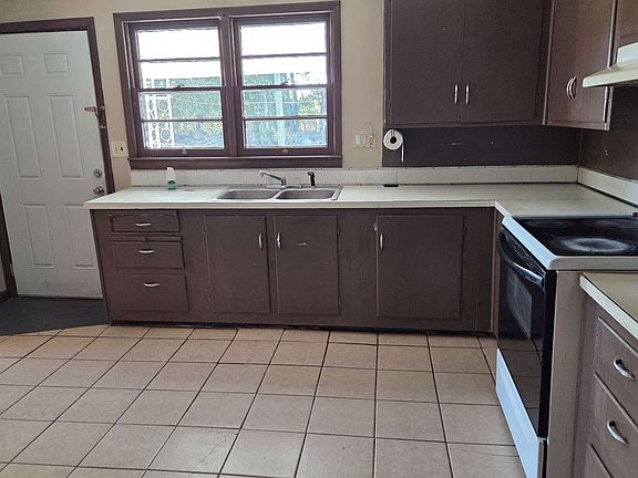 4th image of 18415 177th Rd