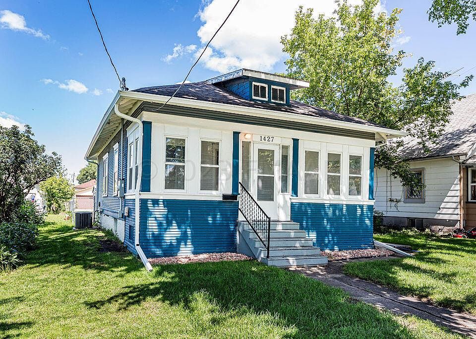 1427 3rd Ave N, Fargo, ND 58102 Zillow