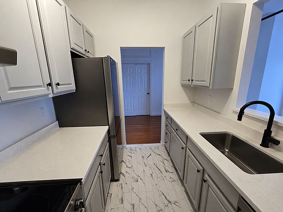 2nd image of 7 Rantoul St APT 306