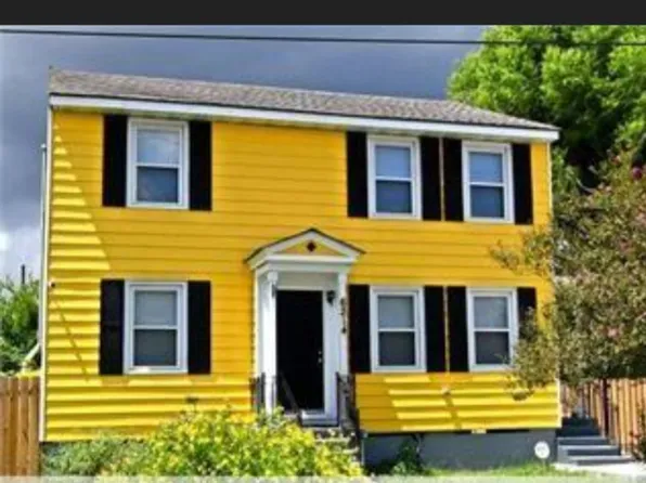 6214 Warrington Dr, New Orleans, LA 70122