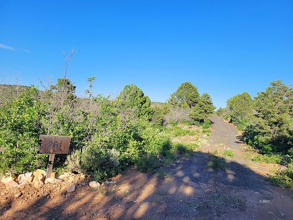 3rd image of 261 S Hidden Canyon Dr