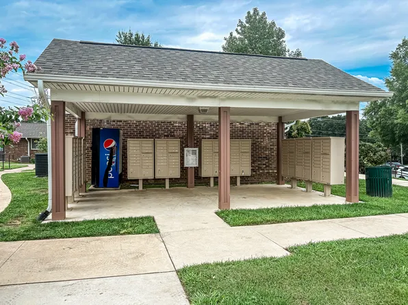 Beaumont Avenue Apartments