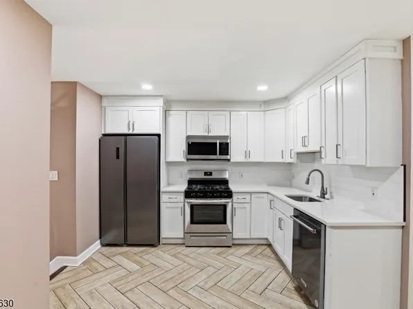 194 Hillside Ave, Newark City, NJ 07108