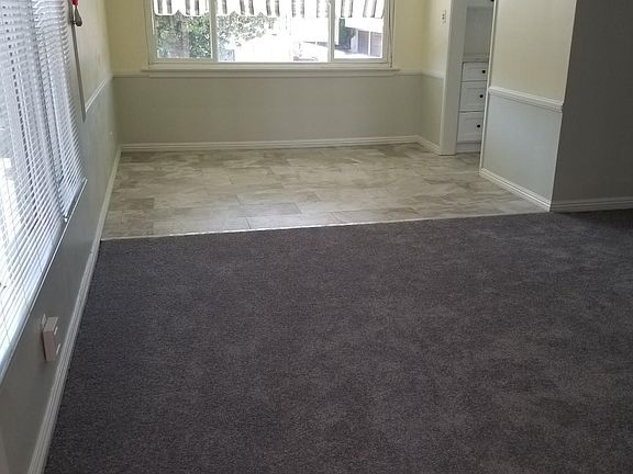 3rd image of 1026 S Shenandoah St APT 4