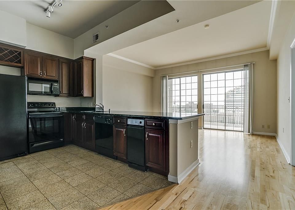 1st image of 3225 Turtle Creek Blvd APT 1132
