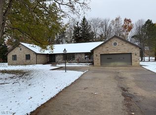 7648 N Linden Ln, Parma, OH 44130