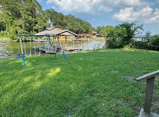 122 Wedgewood Loop, Mabank, TX 75156