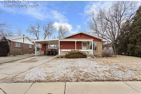 2nd image of 703 Lois Dr