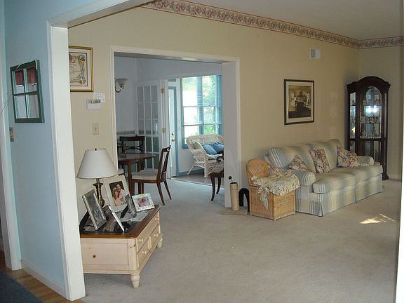 Living Room/Dining Room/Sun room