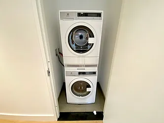 Rented by MOTION New York