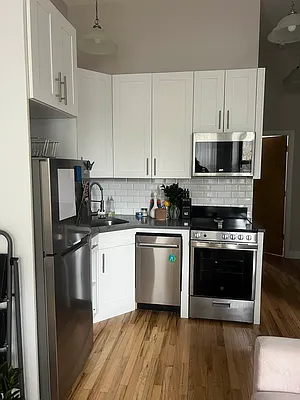 Rented by Corcoran | media 10