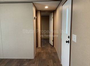2295 River Rd #16, Muscle Shoals, AL 35661