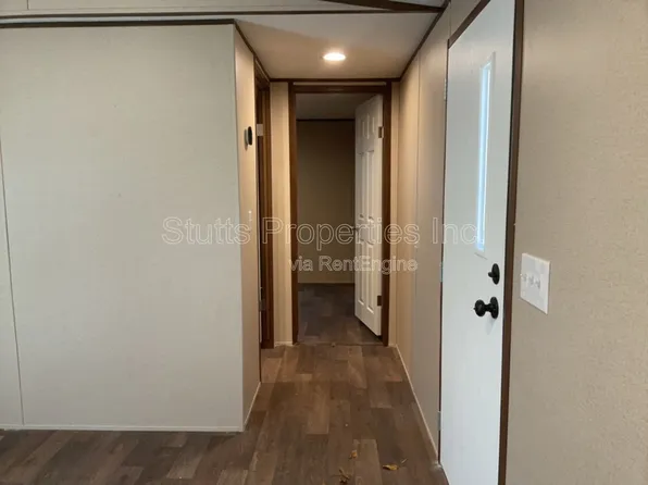 2295 River Rd #16, Muscle Shoals, AL 35661