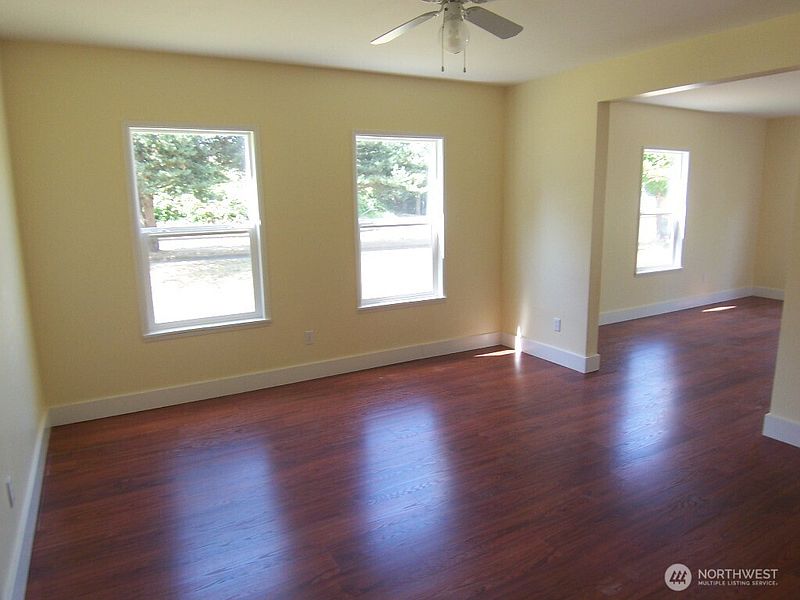 2nd image of 805 S Donovan Street
