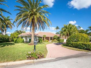 117 S Warbler Ln, Sarasota, FL 34236