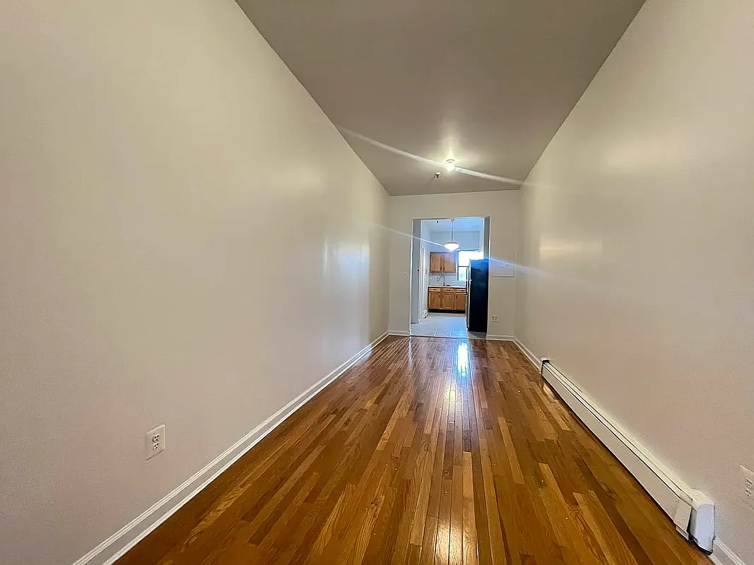 345 Knickerbocker Avenue — Photo 3