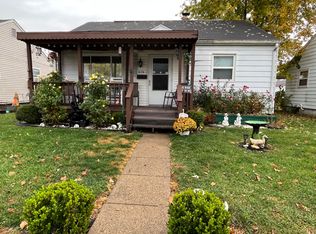 616 Miller Ave, Shelbyville, IN 46176