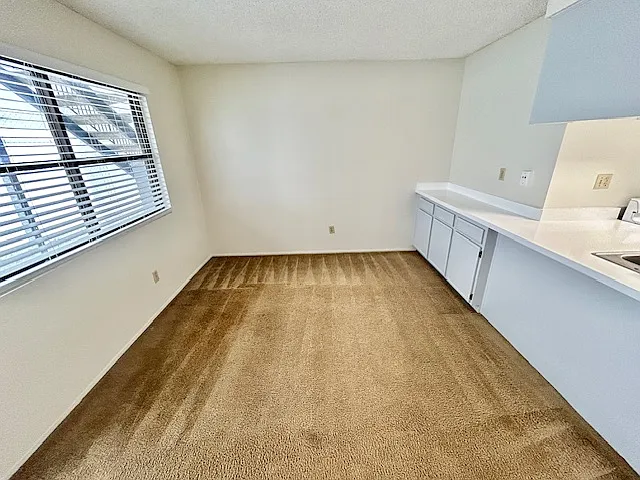 4084 Iowa St #4 — Photo 7