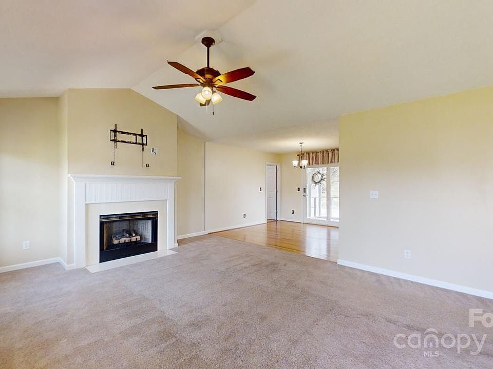 2432 Rock Dam Rd, Lincolnton, NC 28092 Zillow