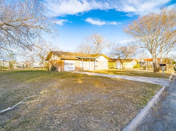 510 Blanco, Taft, TX 78390