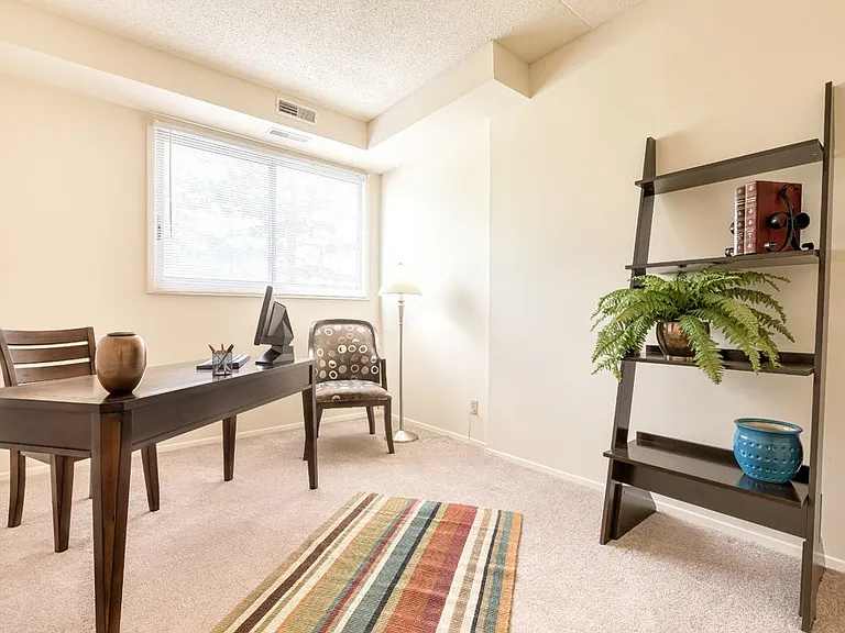Pine Ridge Apartments — Photo 31
