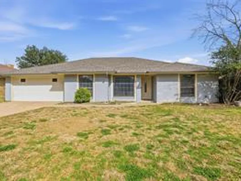 4612 Applewood Rd — Photo 31